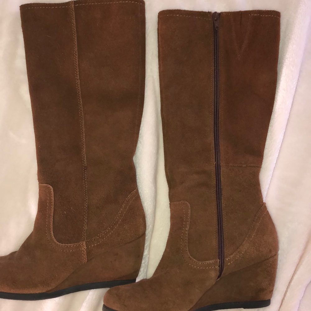 Sam and Libby Suede boots